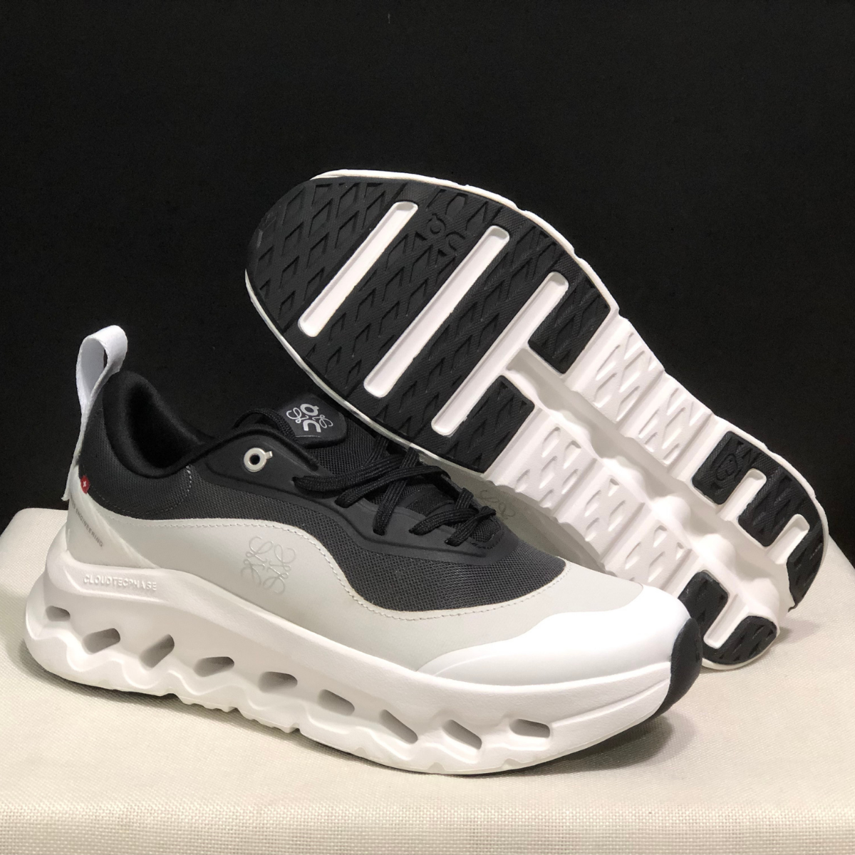 On Cloud × Loewe — Cloudtilt Mouse