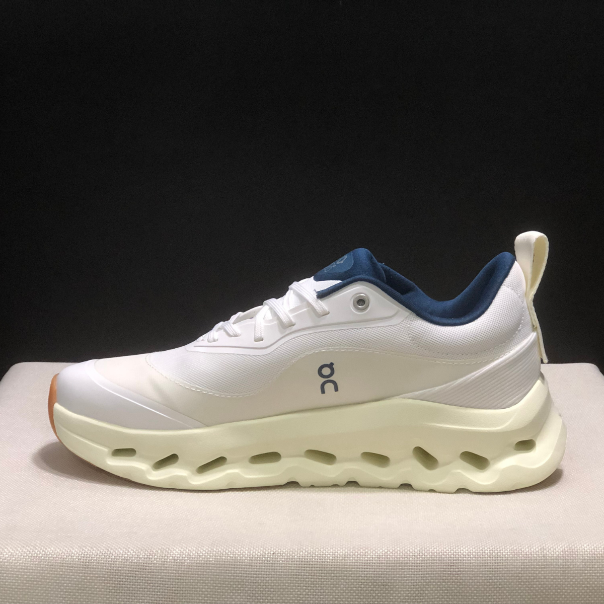 On Cloud × Loewe — Cloudtilt Light Blue