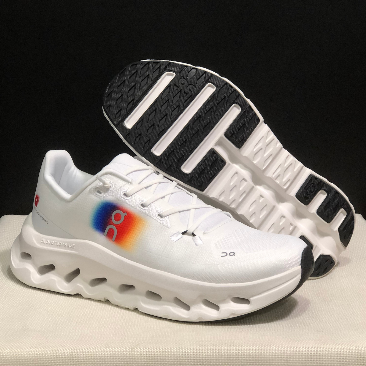 Cloudtilt - White Tag