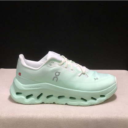 Cloudtilt - White Mint